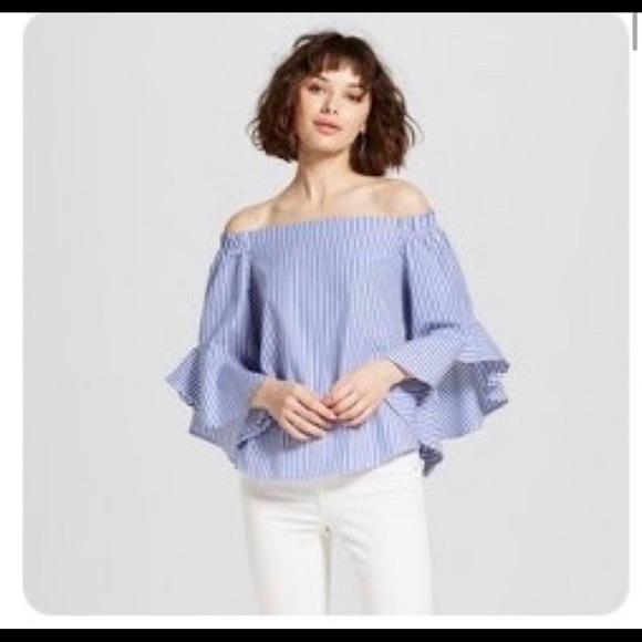 Tops - 🌷5/$20 Blue & White Top